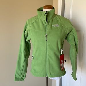 North face green windwall jacket
